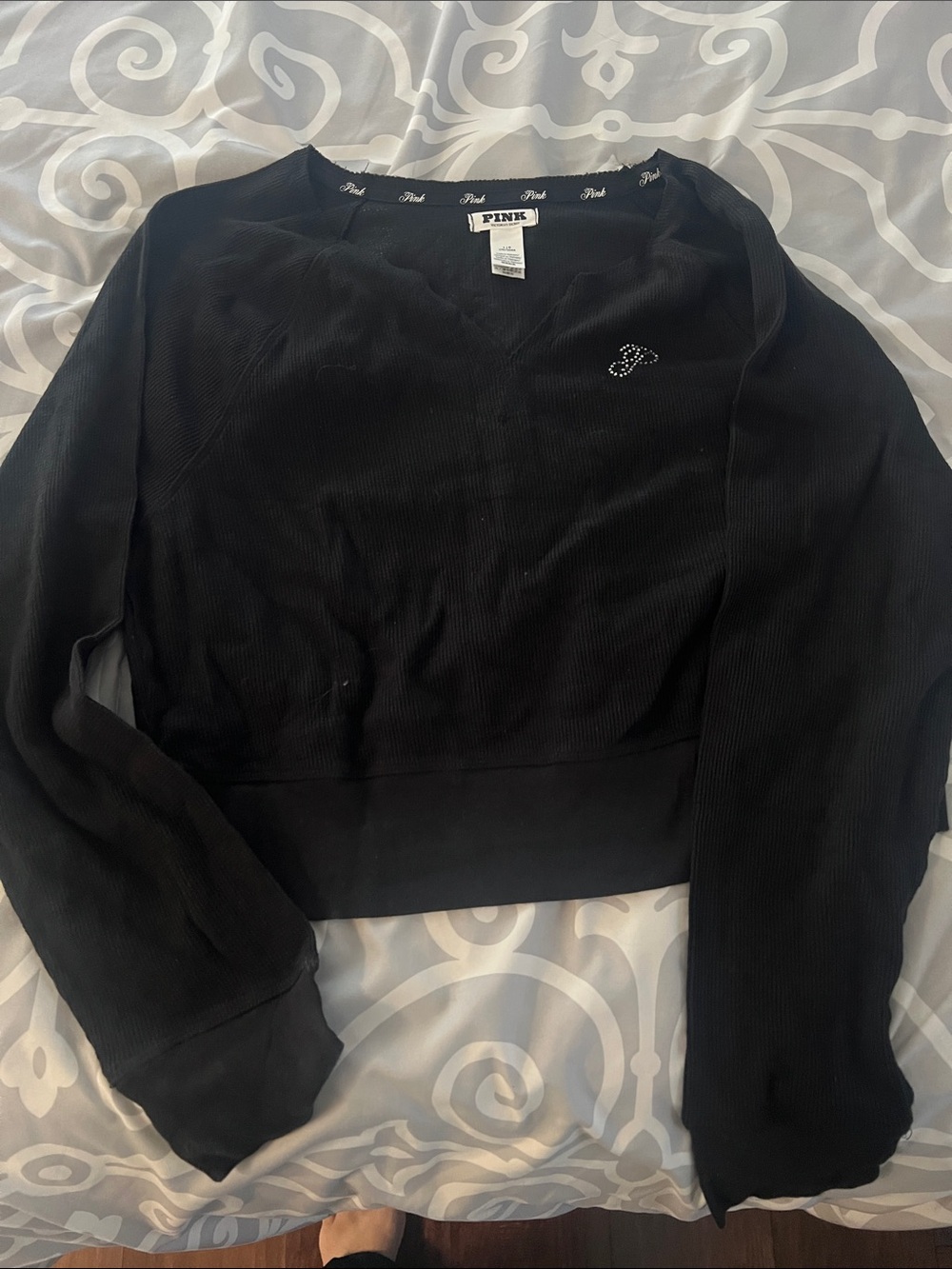 NWOT VS PINK Women's thermal pj set
Snowflake Stud - Picture 7 of 9